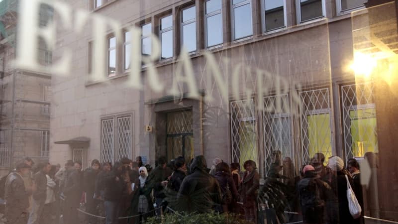 EDITO. Immigration humanitaire: +65%, immigration économique: -13%... La France une fois encore à contre-sens