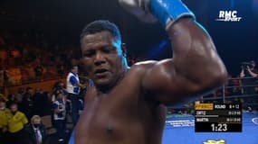 Boxe (poids lourds) : Ortiz terrasse Martin après être allé deux fois au tapis