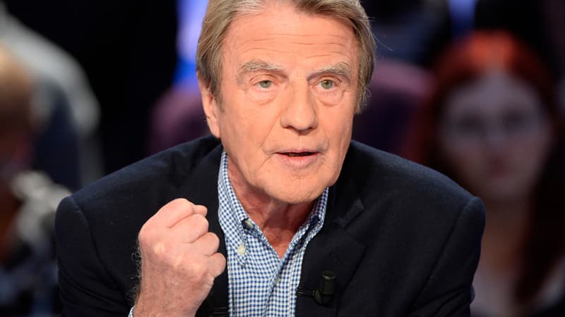 Bernard Kouchner a prôné la création d'un centre d'accueil unique des migrants.