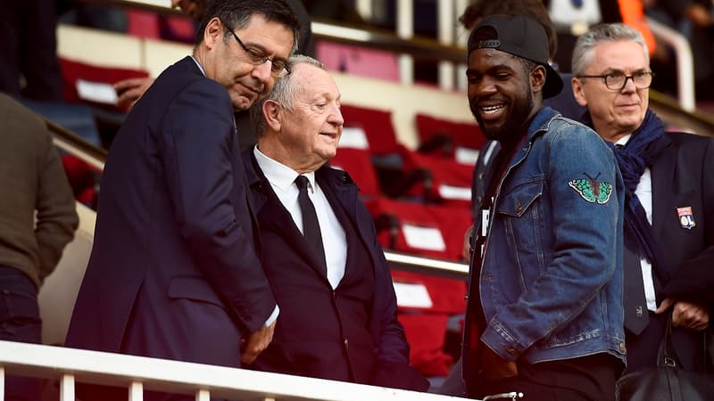 Le président du Barça Bartomeu et Umtiti
