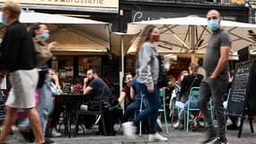 Les devantures de cafés à Lille, en septembre 2020