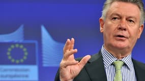 "Nous sommes la plus grosse économie du monde, trois fois la taille de la Chine, mais nous ne le réalisons pas toujours", rappelle Karel de Gucht à Pékin.