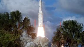 Ariane a rempli mercredi avec succès sa sixième et dernière mission de l'année en mettant sur orbite deux satellites de télécommunications espagnol et sud-coréen. /Photo d'archives/REUTERS/S Martin/ESA/Handout
