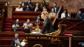 La présidente de l'Assemblée nationale, Yaël Braun-Pivet, dans l'hémicycle le 21 octobre 2025 