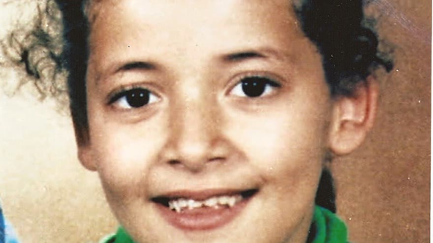 Charazed, 10 ans, a disparu le 8 juillet 1987 à Bourgoin-Jallieu, en Isère Charazed, 10 ans, a disparu le 8 juillet 1987 à Bourgoin-Jallieu, en Isère