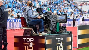 Une caméra de télévision lors de la finale du Top 14, le 2 juin 2018