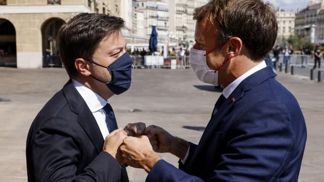 Emmanuel Macron et le maire de Marseille Benoît Payan début septembre 2021 lors d'une visite du chef de l'Etat dans la cité phocéenne.