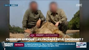 Des chasseurs prennent la pose devant une lionne tuée lors d'un safari