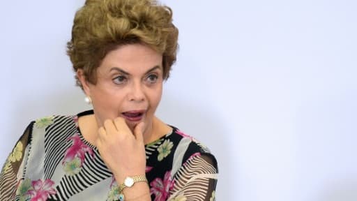 La présidente brésilienne Dilma Rousseff le 23 mars 2016 à Brasilia La présidente brésilienne Dilma Rousseff le 23 mars 2016 à Brasilia