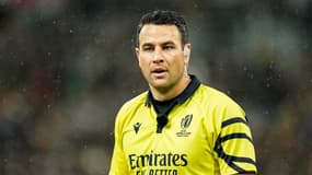 Ben O'Keeffe lors de la demi-finale de la Coupe du monde de rugby entre l'Angleterre et l'Afrique du Sud, le 21 octobre 2023.