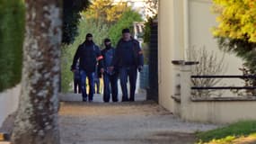 Des policiers à Saint-Dizier, en Haute-Marne, mercredi 22 avril, où vit la famille de Sid Ahmed Ghlam.