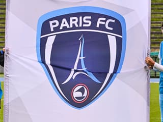 Le logo du Paris FC en avril 2024