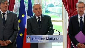 Le premier ministre, Jean-Marc Ayrault, a annoncé des aménagements de la taxe poids lourds.