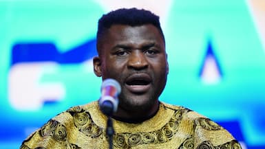 Francis Ngannou lors d'une conférence de presse en janvier 2024
