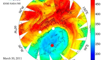La couche d'ozone, qui protège la Terre des rayonnements ultraviolets, a enregistré une diminution record ces derniers mois au-dessus de l'Arctique, a déclaré l'Organisation météorologique mondiale (OMM). /Image du 30 mars 2011/REUTERS/World Meteorologica