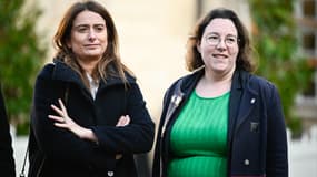 Marine Tondelier, secrétaire nationale des Écologistes, et Cyrielle Chatelain, cheffe des députés du parti, le 19 décembre 2024 à Matignon
