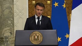 Le président de la République Emmanuel Macron le 25 octobre 2023 en Égypte.