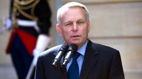 Jean-Marc Ayrault a annoncé que la Banque publique d'investissement serait dotée de 20 milliards de fonds propres, pour une capacité totale de 40 milliards.