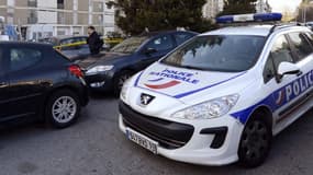 Arrestation lundi dans l'Essonne d'un homme qui volait l'identité de chômeurs pour les vendre à prix d'or à des sans-papiers.
