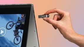Cette clé USB est affichée à un prix totalement fou sur ce site internet super connu 
