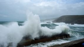 Des vents très violents ont coïncidé avec une grande marée. (Illustration)