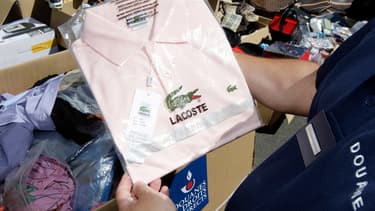 Les vêtements, chaussures et accessoires représentent les plus gros volumes de contrefaçons.