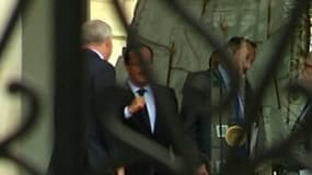 François Hollande et Jean-Marc Ayrault sur le perron de l'Elysée, ce mardi