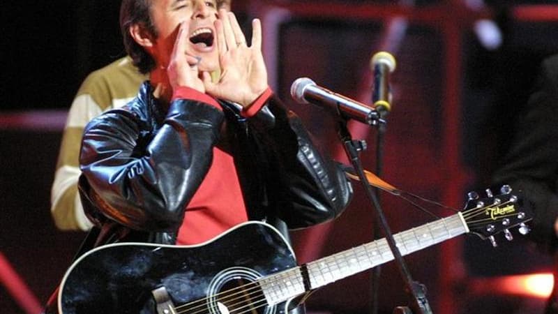 Jean-Jacques Goldman est la personnalité préférée des Français, selon un sondage Ifop/Le Journal du dimanche. Avec 40,1% des suffrages, le chanteur devance Omar Sy (36,9%) et Sophie Marceau (28,7%). /Photo d'archives/REUTERS/Vanina Lucchesi/Pool