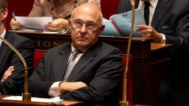 Michel Sapin maintient l'objectif d'inversion de la courbe du chômage avant la fin de l'année.