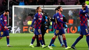Lionel Messi quitte le terrain la tête basse