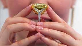 Le "Graff Vivid Yellow" est un diamant jaune exceptionnel de 100,09 carats