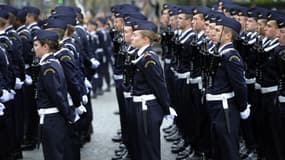 Soldats français lors d'un défilé du 11-Novembre (photo d'illustration)