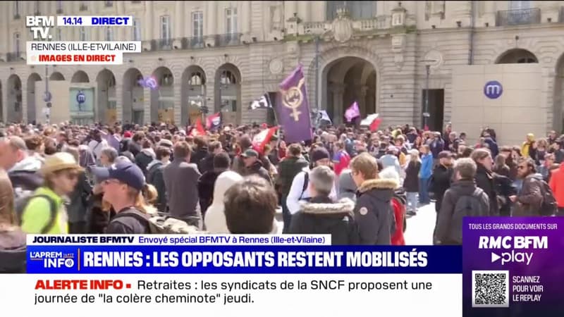 Retraites: plusieurs centaines de personnes sont rassemblées place de la République à Rennes