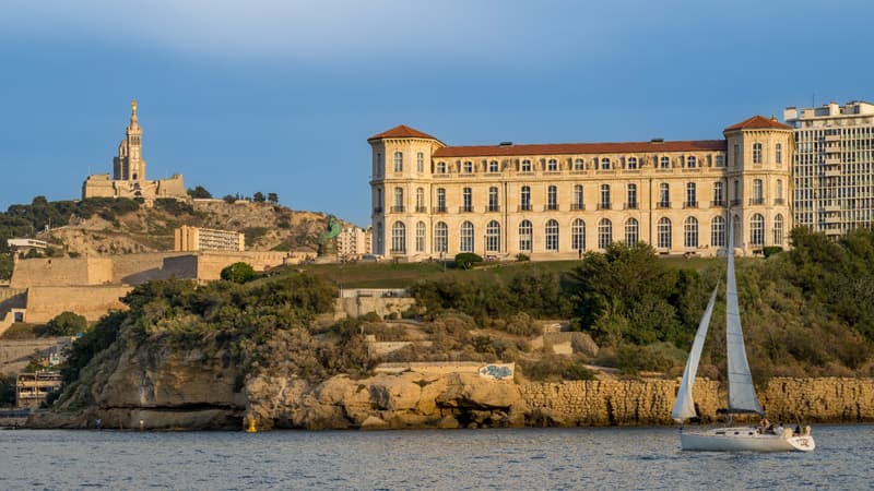 "Plus de climatisation": une panne de courant de plus de 24h paralyse le quartier du Pharo à Marseille