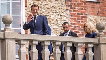 Emmanuel Macron à Clairefontaine avant la Coupe du monde féminine de football, le 4 juin 2019