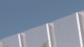 Des migrants près de Calais, le 8 septembre 2016.