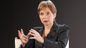 La présidente du Medef, Laurence Parisot, a déploré mercredi une accélération de la dégradation de la situation économique française dans un contexte marqué par la crise qui ébranle les pays de la zone euro. /Photo prise le 14 février 2012/REUTERS/Benoît