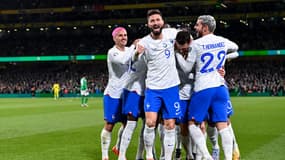 La joie des joueurs de l'équipe de France face à l'Irlande, le 27 mars 2023.