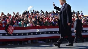 Donald Trump devant ses partisans, lors d'un meeting à Elko, au Nevada, ce samedi