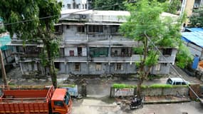 L'immeuble Nathalal Bhuvan, à Mumbai, en Inde, considéré comme très délabré par les autorités municipales, le 31 juillet 2024.