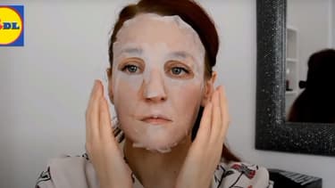 Avec plus de 700.000 abonnés, la youtubeuse Laurette cartonne avec ses vidéos de produits de grande consommation.
