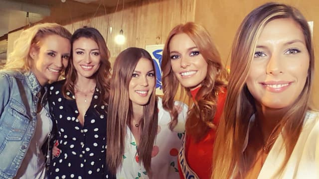Elodie Gossuin, Rachel Legrain-Trapani, Iris Mittenaere, Maeva Coucke et Camille Cerf.