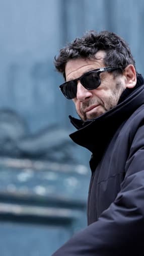 De la première plainte à la mise en examen de Patrick Bruel: le récit des semaines qui ont conduit à la chute du chanteur