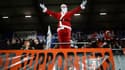 Le père Noël... dans des tribunes