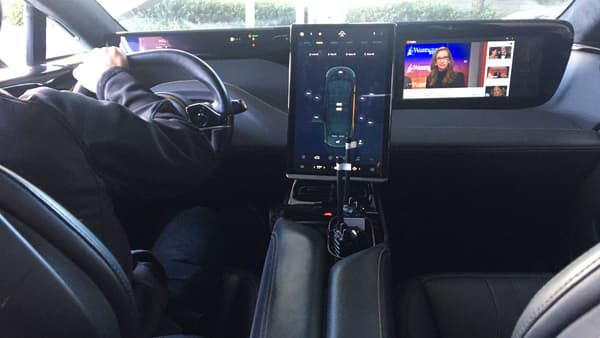 A l'intérieur de la FF91 A l'intérieur de la FF91