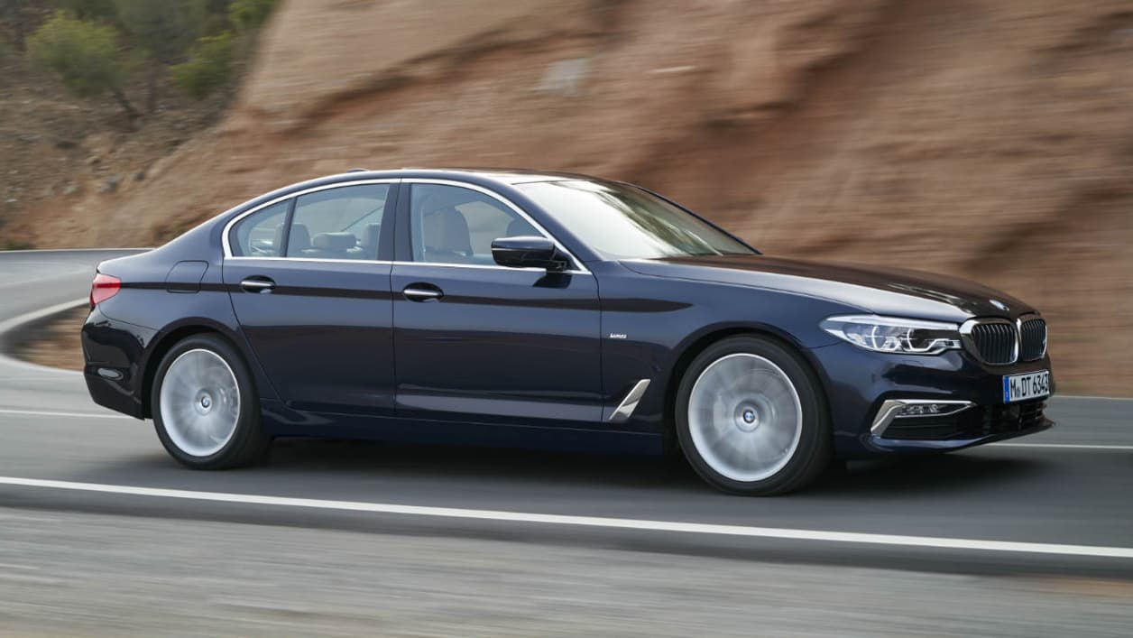 Pour la première fois, la Série 5 dispose de roues directrices.