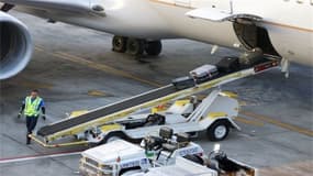 Ivre, le bagagiste s'endort dans la soute d'un avion... et fait un beau voyage