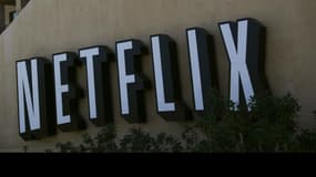 Netflix, arrivé en France en septembre, y fait l'objet d'une plainte pour clauses abusives et illicites de la part d'une association de consommateurs. 