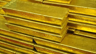 Trois malfaiteurs armés ont obligé un fourgon blindé à s'arrêter sur une autoroute de Caroline du Nord, au sud-est des Etats-Unis. Leur larcin, composé de plusieurs lingots d'or, est estimé à 3,6 millions d'euros.