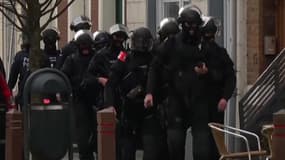 Les forces spéciales belges à Forest, le 15 mars 2016
